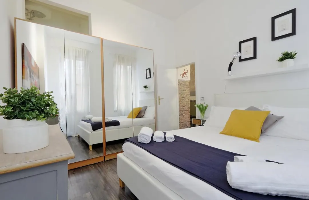 Urbana Delicious Flat-1